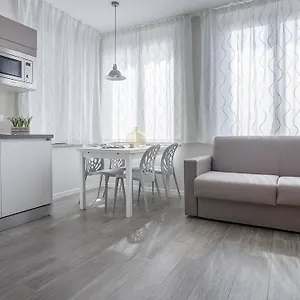  Appartamento Italianway-cadorna 10a Flat